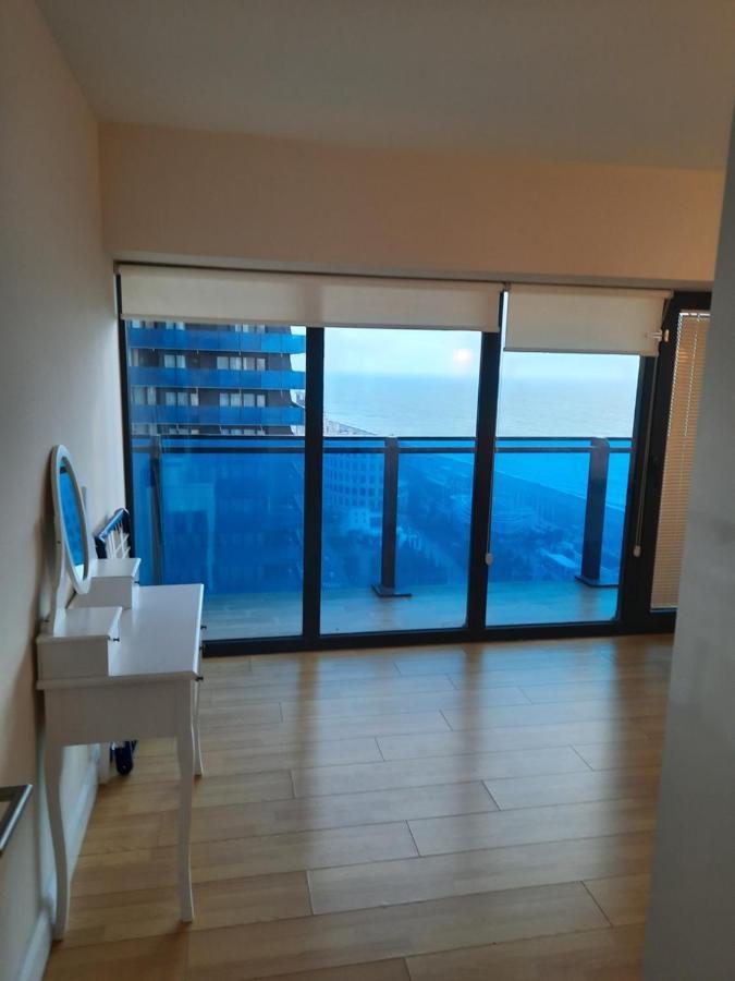 The Best Beach Aparthotel Orbi City Batumi Exterior foto