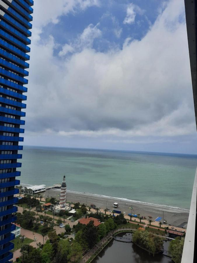 The Best Beach Aparthotel Orbi City Batumi Exterior foto