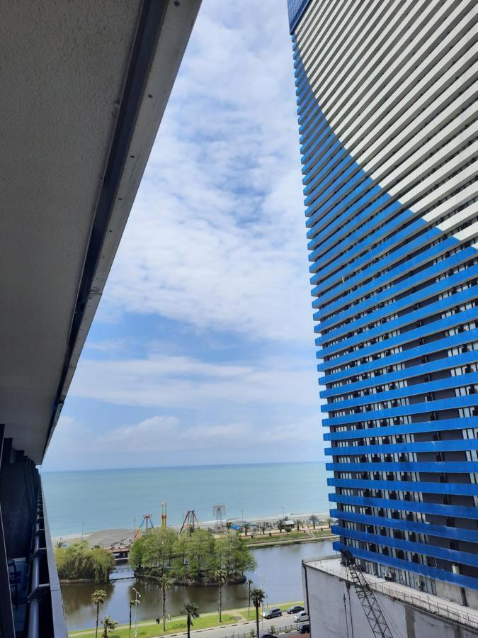 The Best Beach Aparthotel Orbi City Batumi Exterior foto